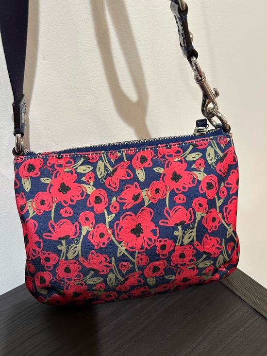 Coach Poppy "Poppy Dream" Floral Crossbody Bag EUC - Picture 13 of 13